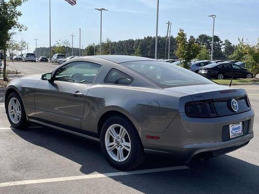 2014 Ford Mustang V6