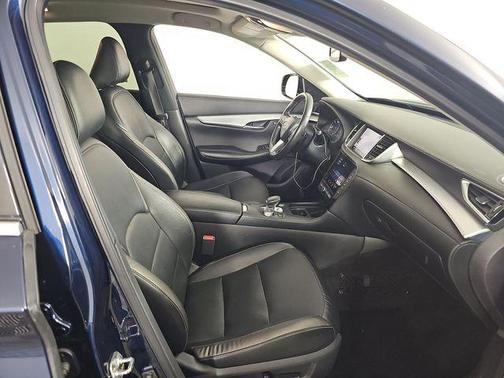 2021 INFINITI QX50 ESSENTIAL