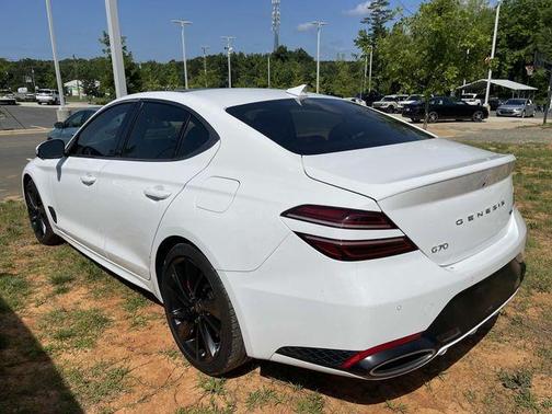 2022 Genesis G70 3.3T