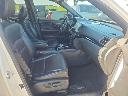 2021 Honda Ridgeline Black Edition