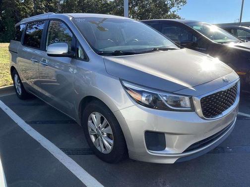 2016 Kia Sedona LX