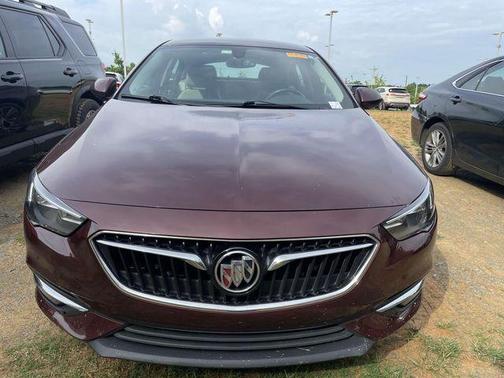 2018 Buick Regal Sportback Preferred II