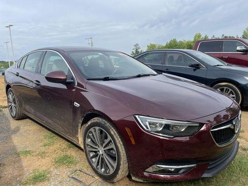 2018 Buick Regal Sportback Preferred II