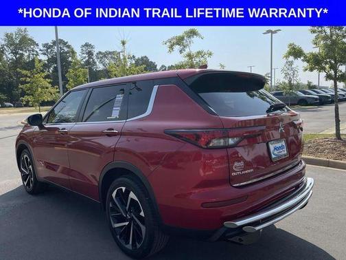 2022 Mitsubishi Outlander ES