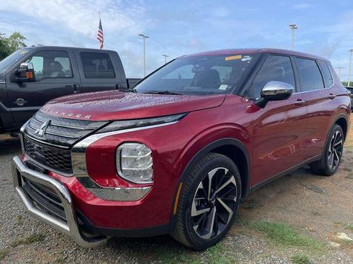 2022 Mitsubishi Outlander ES