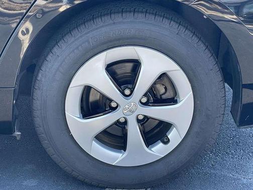 2014 Toyota Prius Three
