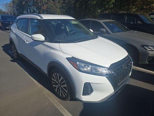 2021 Nissan Kicks SV