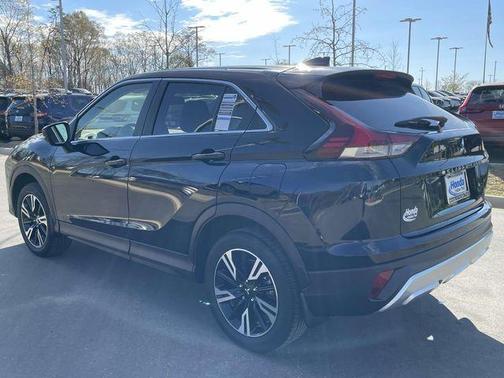 2023 Mitsubishi Eclipse Cross SE