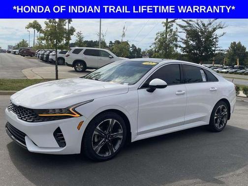 2022 Kia K5 EX