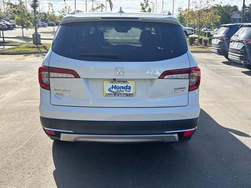 2020 Honda Pilot Touring 8-Passenger