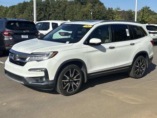2020 Honda Pilot Touring 8-Passenger