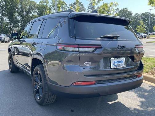 2021 Jeep Grand Cherokee L Laredo