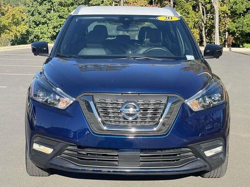 2020 Nissan Kicks SR