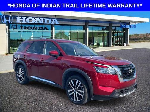 2023 Nissan Pathfinder Platinum