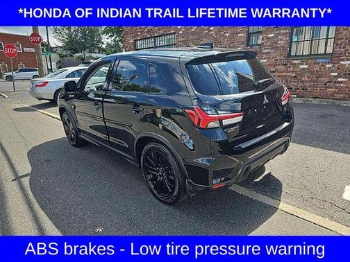 2022 Mitsubishi Outlander Sport 2.0 LE