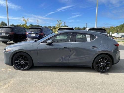 2019 Mazda Mazda3 FWD w/Premium Package
