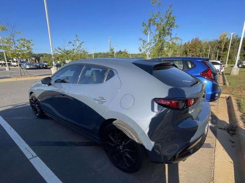 2019 Mazda Mazda3 FWD w/Premium Package