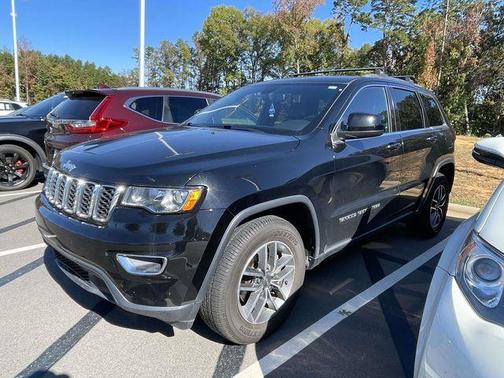 2019 Jeep Grand Cherokee Laredo E