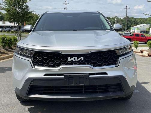 2022 Kia Sorento LX
