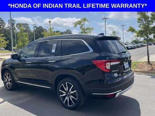 2022 Honda Pilot Touring 7-Passenger