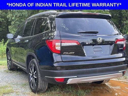 2022 Honda Pilot Touring 7-Passenger
