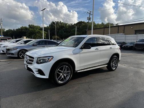 2018 Mercedes-Benz GLC 300 4MATIC