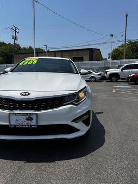 2019 Kia Optima LX