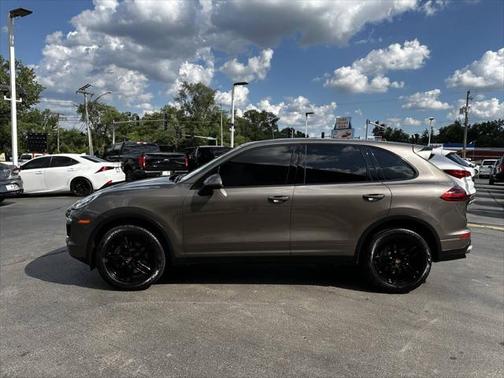 2016 Porsche Cayenne S
