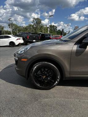 2016 Porsche Cayenne S