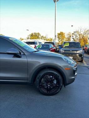 2016 Porsche Cayenne S
