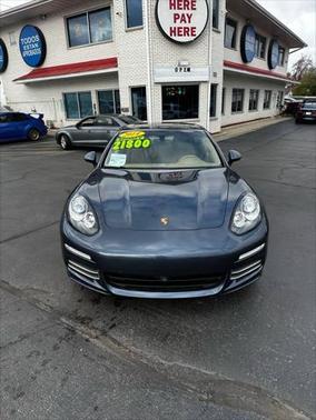 2014 Porsche Panamera 4