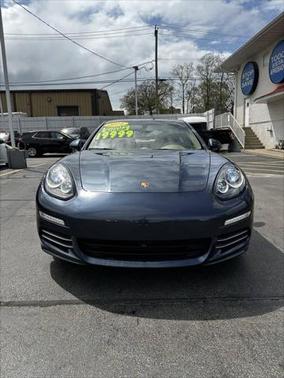 2014 Porsche Panamera 4