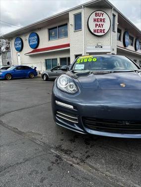 2014 Porsche Panamera 4