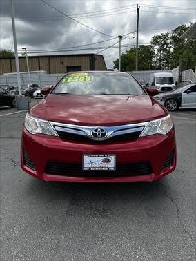 2014 Toyota Camry LE