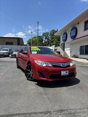 2014 Toyota Camry LE