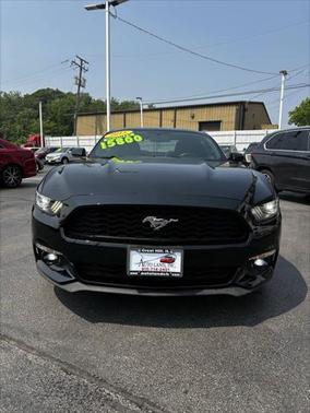2015 Ford Mustang EcoBoost Premium