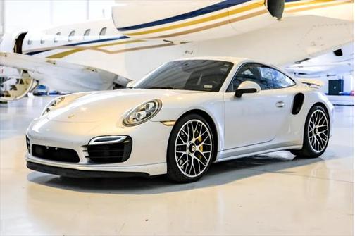 2015 Porsche 911 Turbo S
