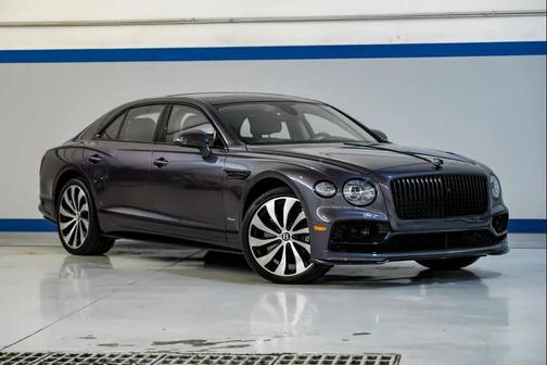 2023 Bentley Flying Spur V8