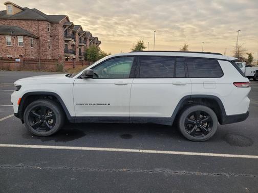 2023 Jeep Grand Cherokee L Altitude