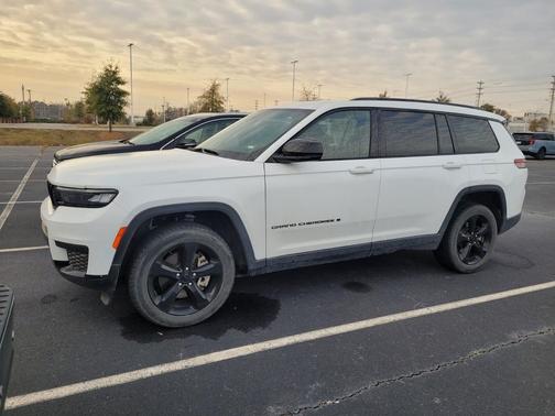 2023 Jeep Grand Cherokee L Altitude
