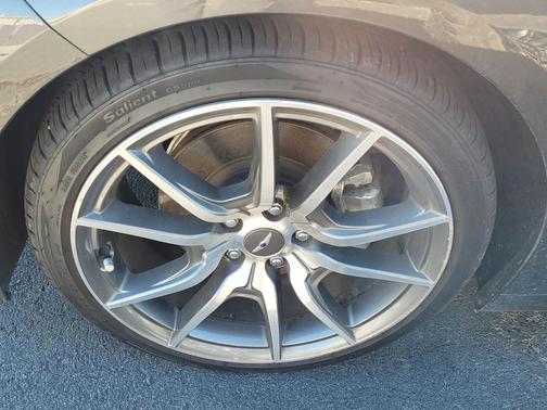 2020 Genesis G70 2.0T RWD