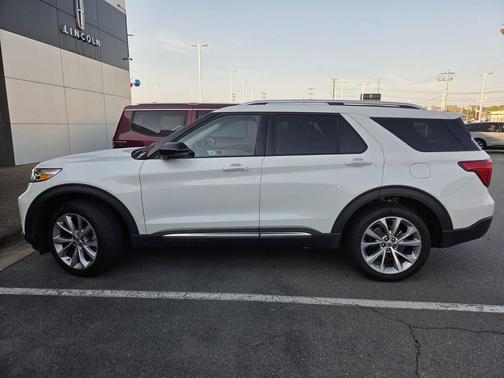 STAR WHITE MET TRI-COAT 2021 Ford Explorer Platinum