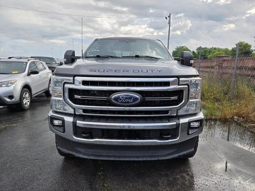 CARBONIZED GRAY 2022 Ford F-250 Lariat