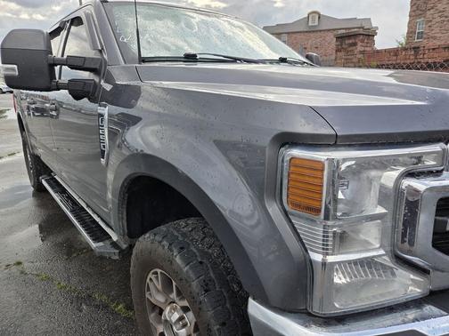 CARBONIZED GRAY 2022 Ford F-250 Lariat