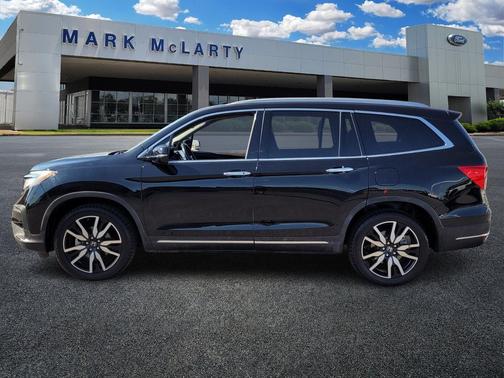 2022 Honda Pilot AWD Elite