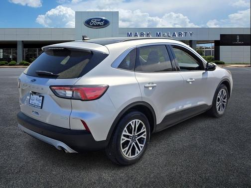 INGOT SILVER METALLIC 2020 Ford Escape SEL