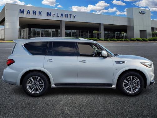 2020 INFINITI QX80 Luxe