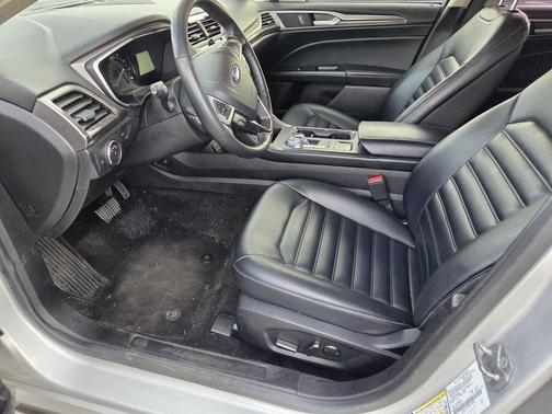 2019 Ford Fusion SEL