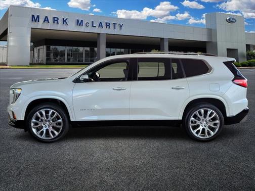 2024 GMC Acadia Denali