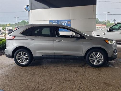 Photo 2 of 24 of 2020 Ford Edge SEL